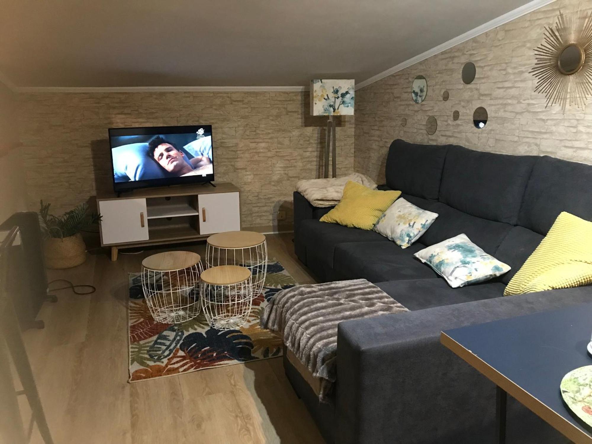apartamento con amplia terraza cerca del hospital clínico Santiago de Compostela Exterior foto